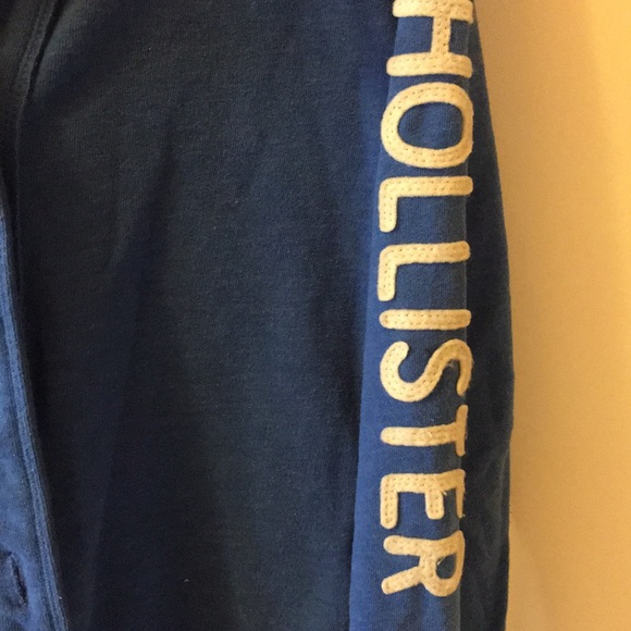 Sweatshirt - Picture 3 of 4